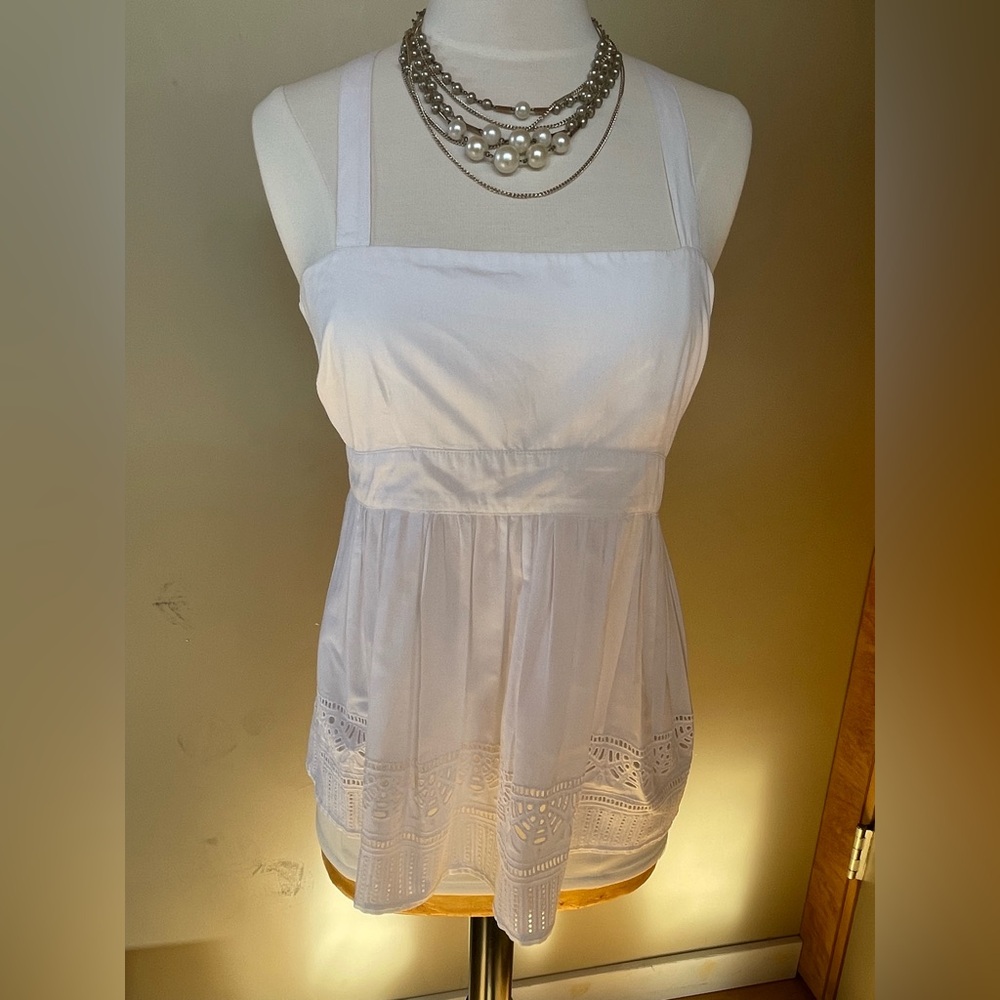 WHIT New York White Cotton Sleeveless Eyelet Blouse - Picture 3 of 8